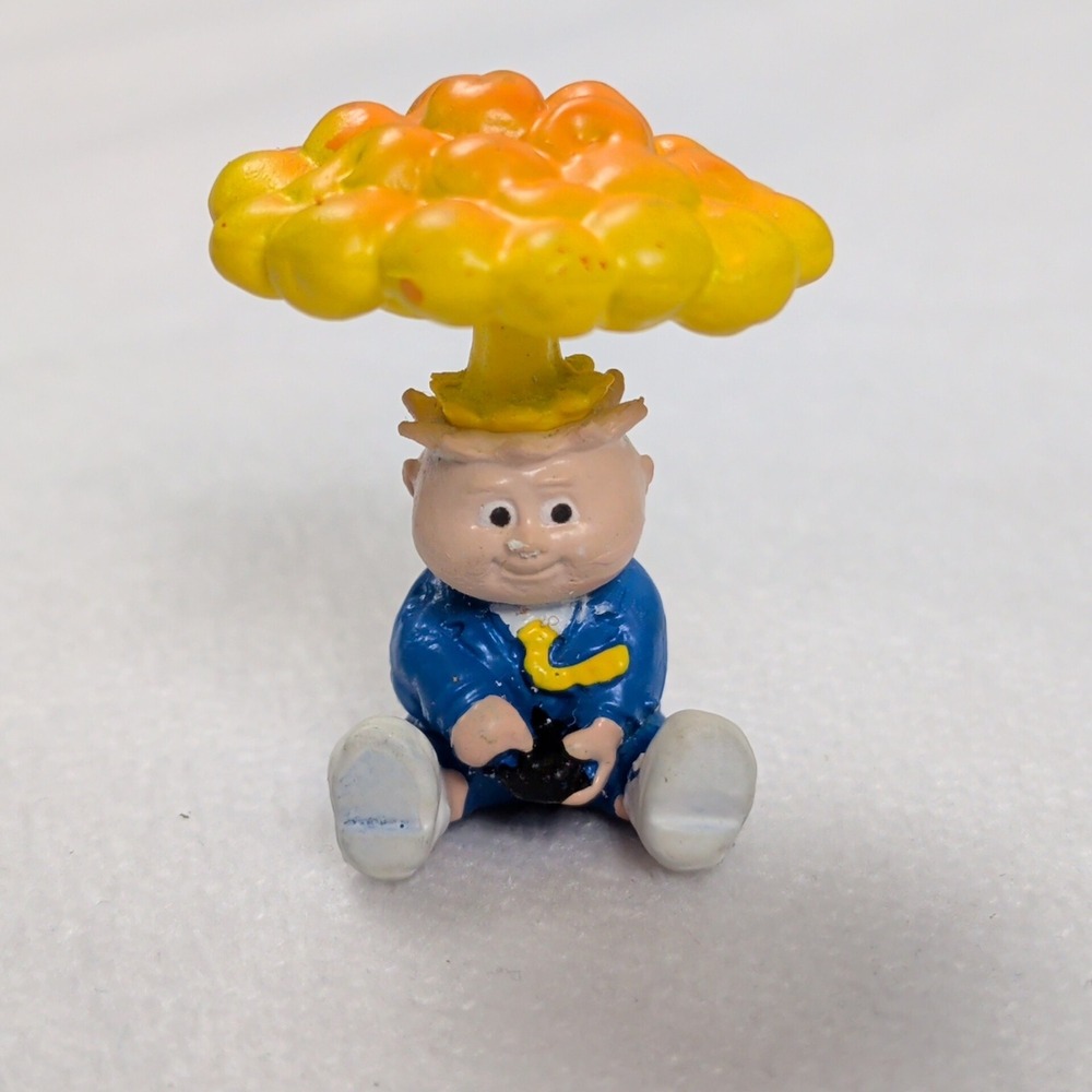Garbage Pail Kids Topps Minikins Adam Bomb Blasted Billy Minifigure Action Figur